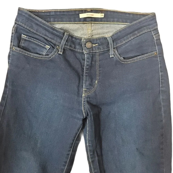 Levi's 711 Skinny Jeans - Picture 4 of 7